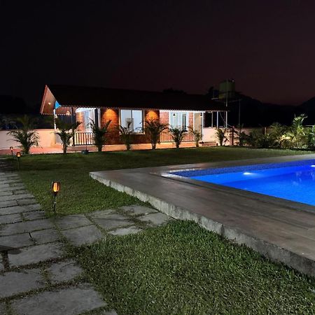 فيلا S K Farm Poinad المظهر الخارجي الصورة